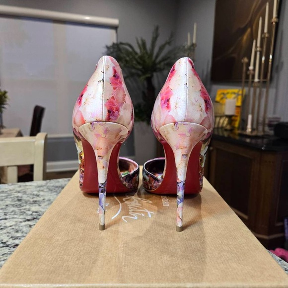 NEW Christian Louboutin Iriza 100 d’Orsay Pump in Silk Floral Print Size 37 - Picture 8 of 12
